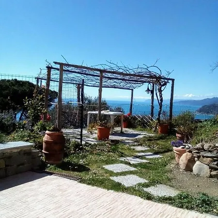 Le Paradis Guest house